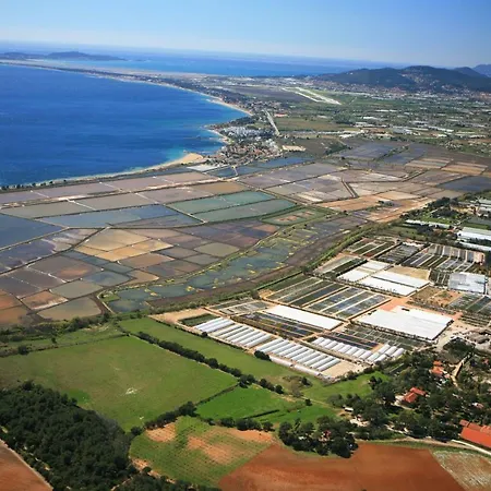 Hyeres-plage Cabine-l'ayguade By Hc * 耶尔